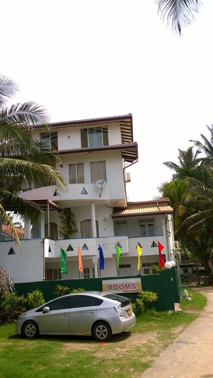 The Finz Hotel Hikkaduwa Kültér fotó