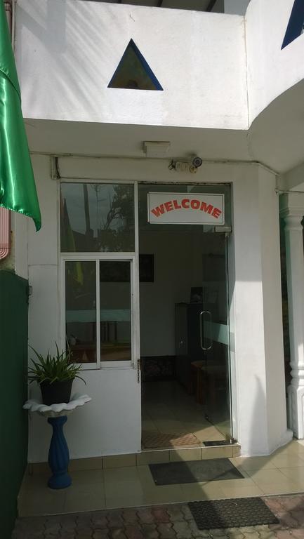 The Finz Hotel Hikkaduwa Kültér fotó