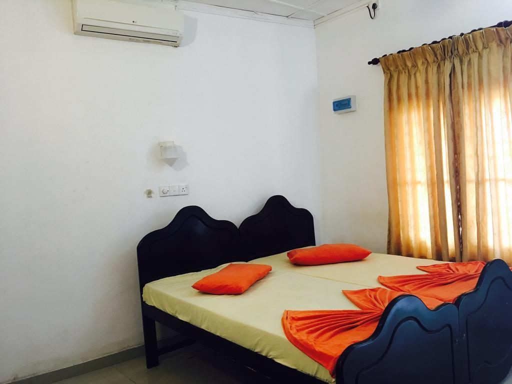 The Finz Hotel Hikkaduwa Kültér fotó