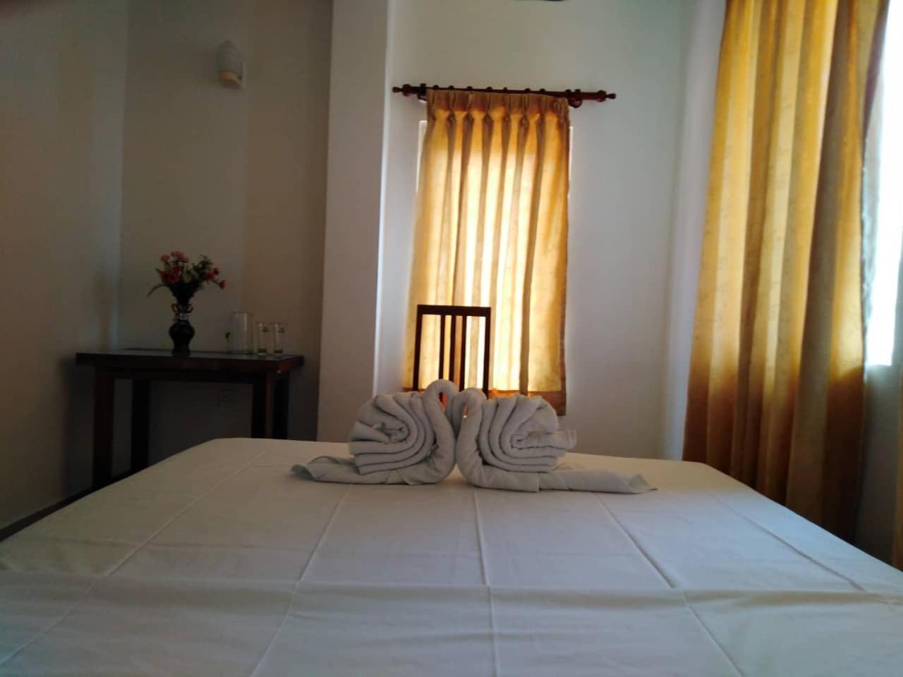 The Finz Hotel Hikkaduwa Kültér fotó
