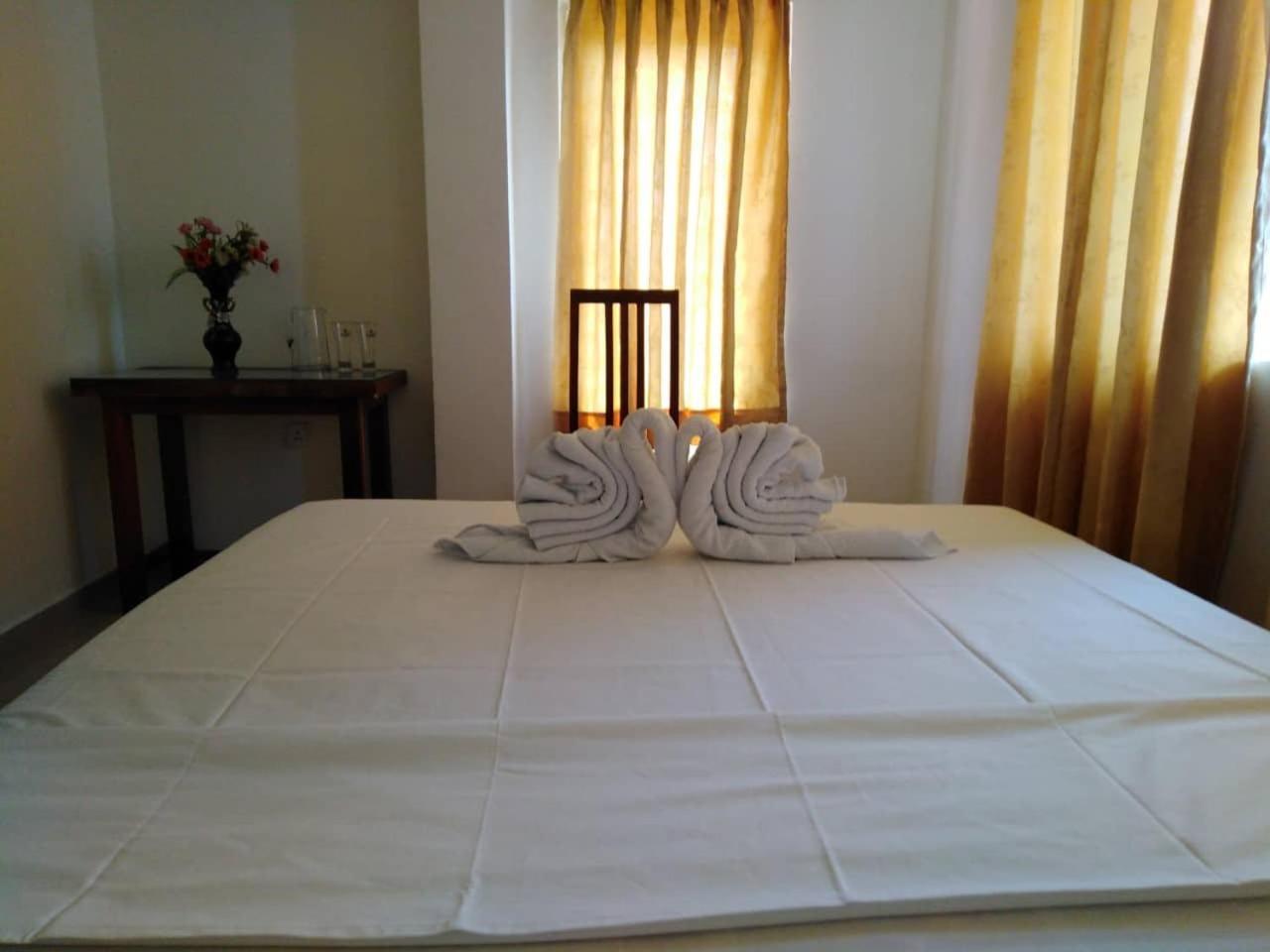 The Finz Hotel Hikkaduwa Kültér fotó