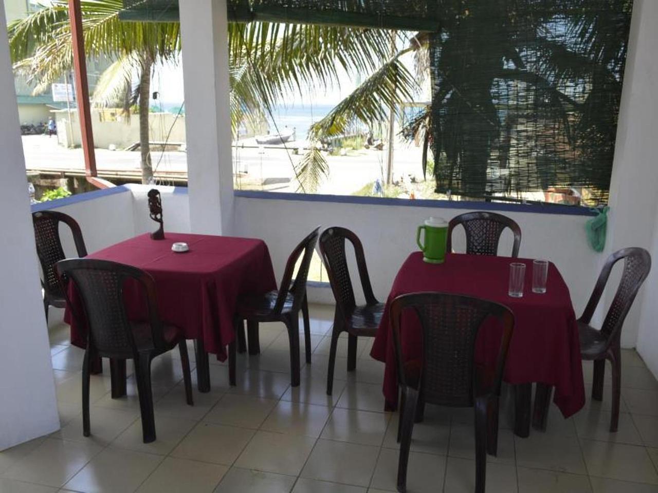 The Finz Hotel Hikkaduwa Kültér fotó